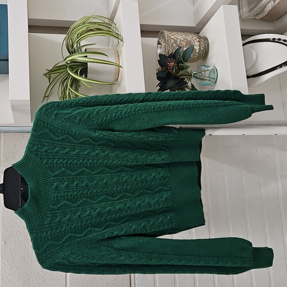 Cableknit mockneck sweater
